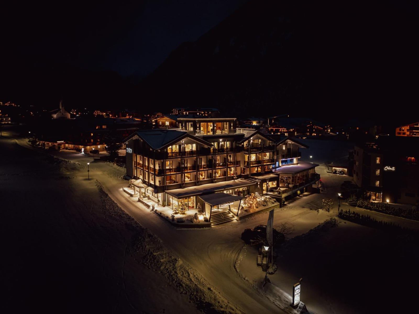 Hotel Auszeit Pertisau Esterno foto